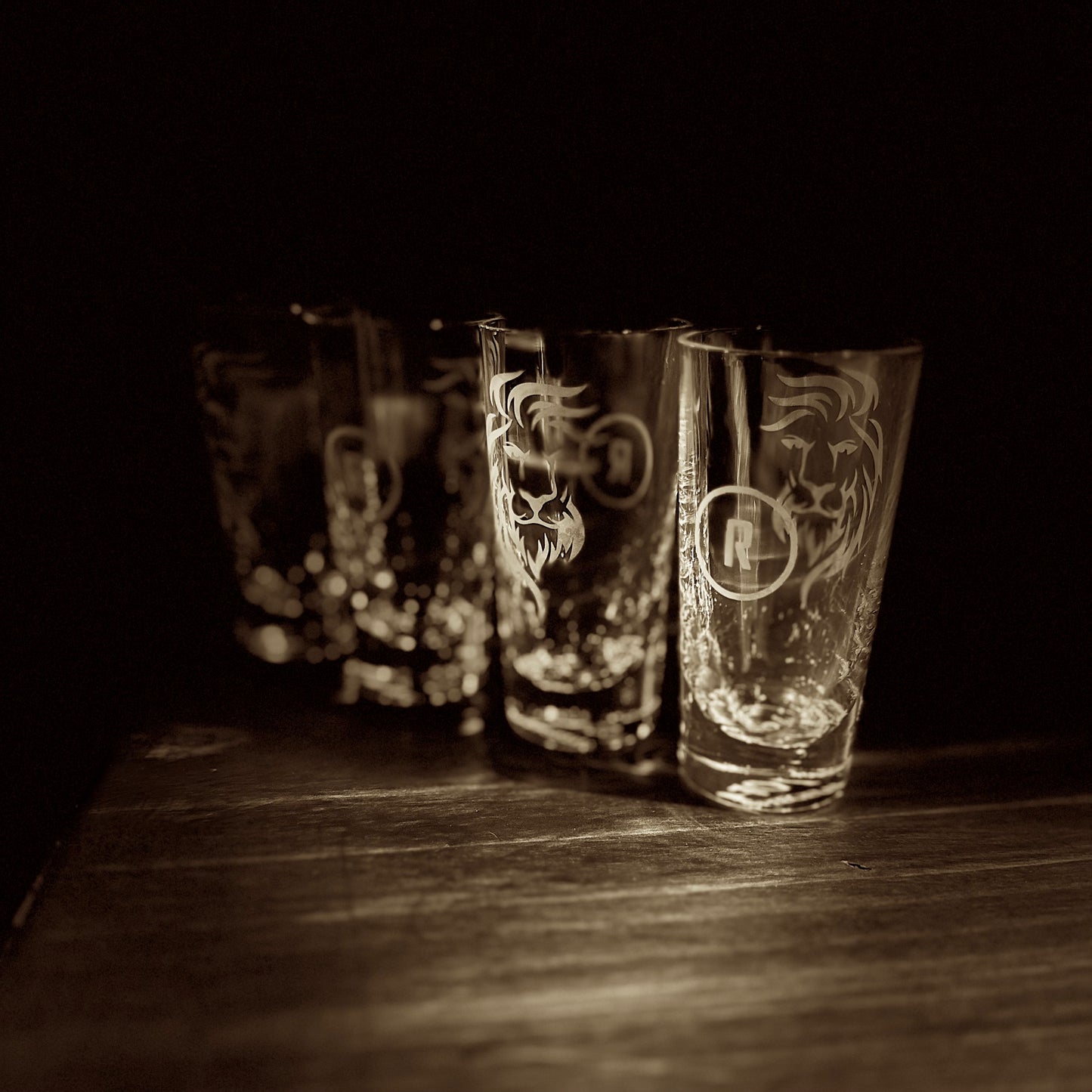 Commemorative Shot Glass: Season 3 (Limited Edition of 4 Pieces)